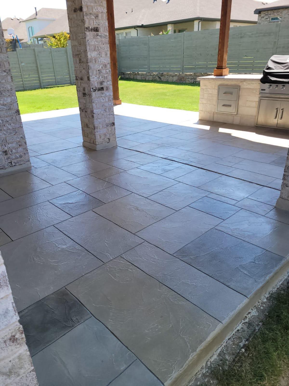 Slate Stamped Outdoor Kitchen in Southlake, TX by Junior Concrete