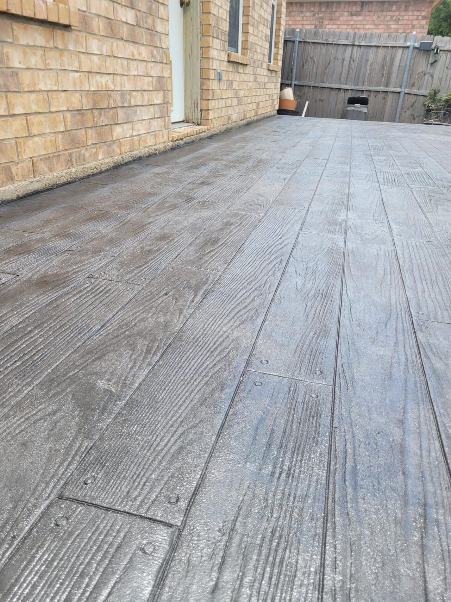 Wood-Look Concrete Patio in North Fort Worth, TX by Junior Concrete